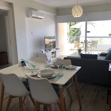 Kings Palace - Modern And Stylish 1 Bedroom Apartment Paphos Exteriör bild
