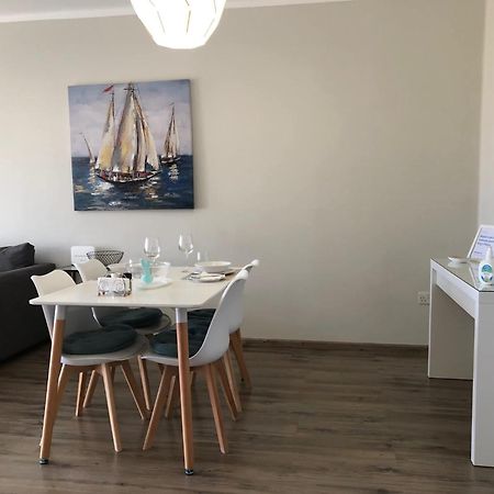 Kings Palace - Modern And Stylish 1 Bedroom Apartment Paphos Exteriör bild