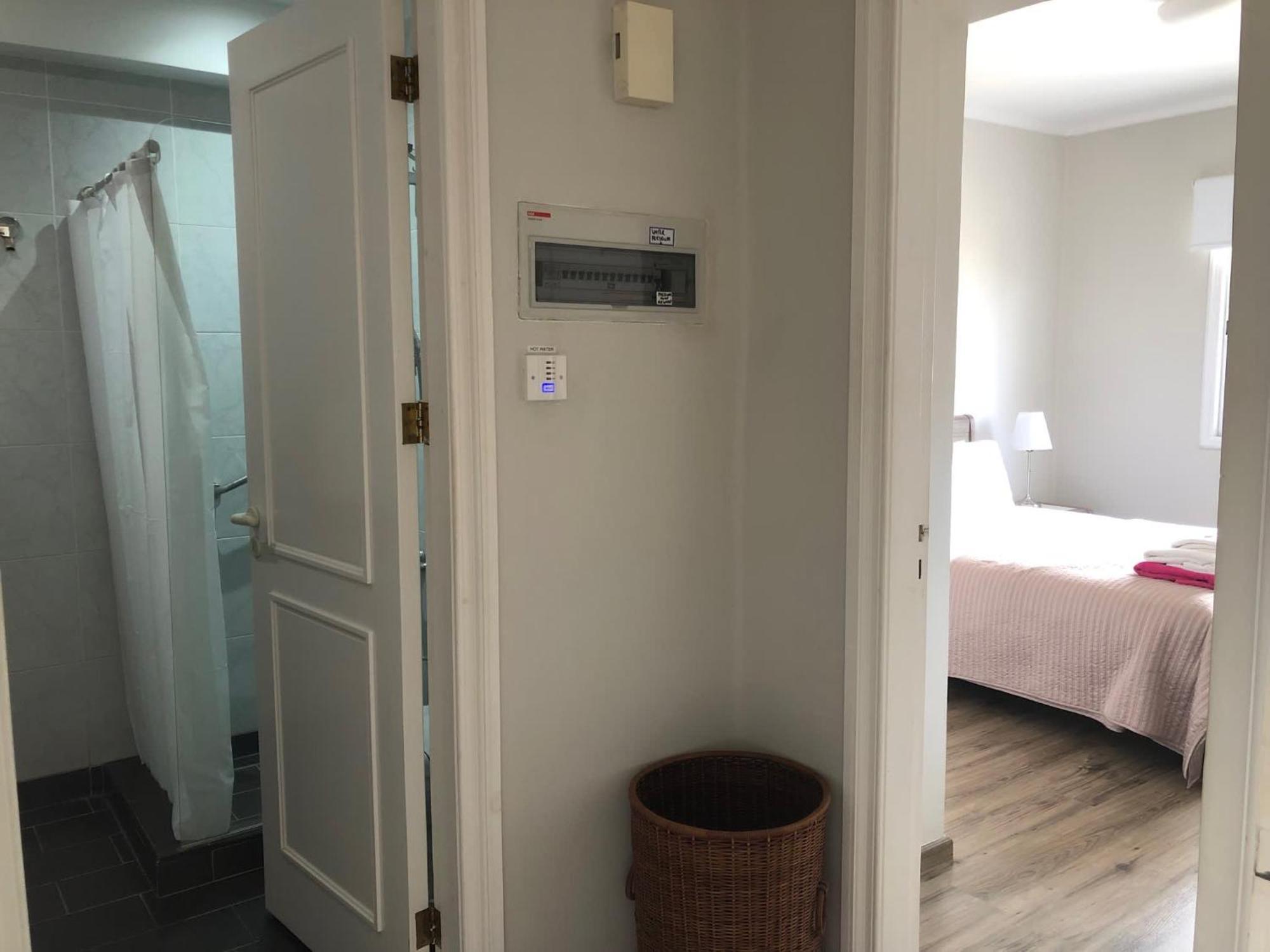 Kings Palace - Modern And Stylish 1 Bedroom Apartment Paphos Exteriör bild