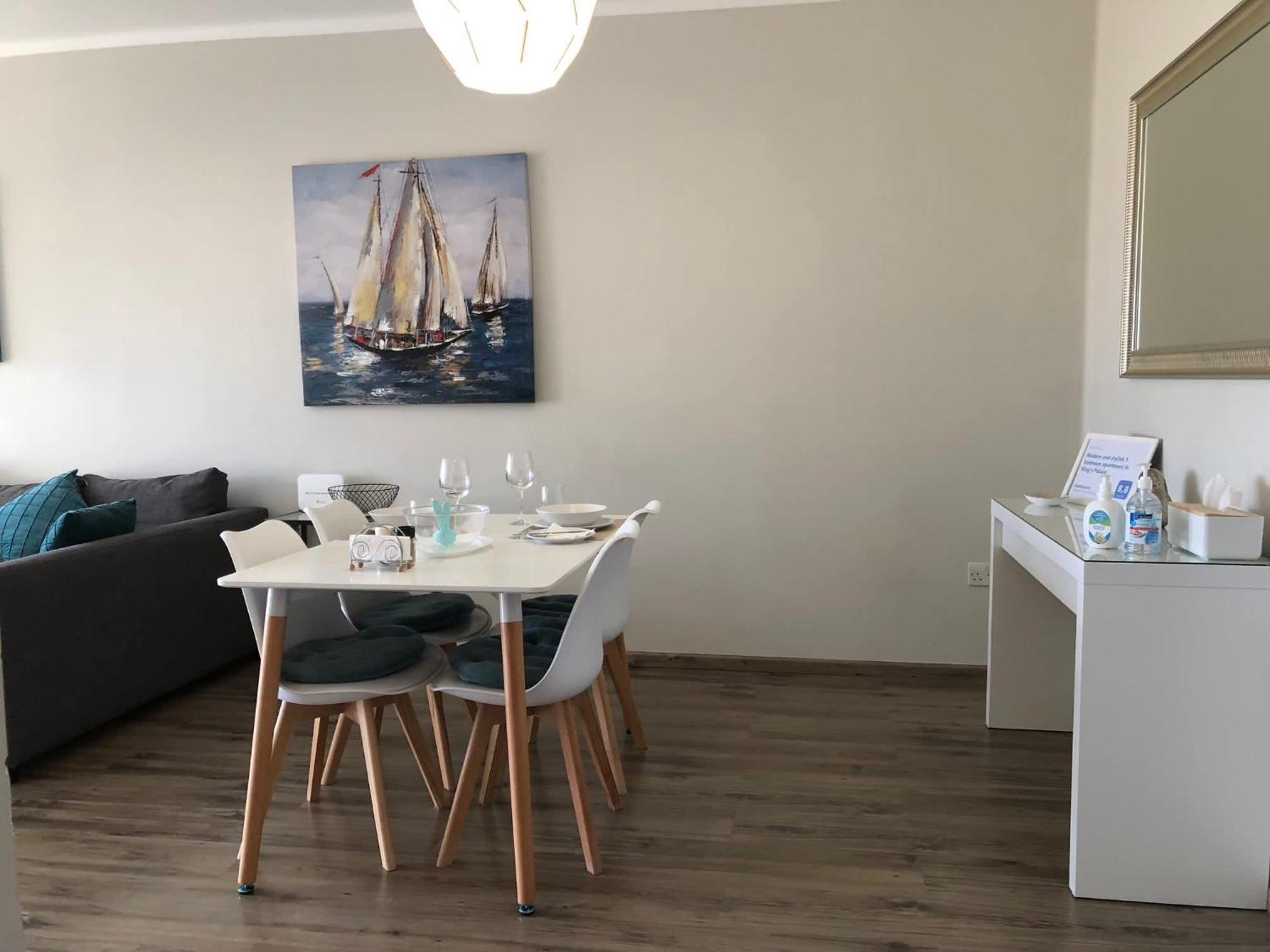 Kings Palace - Modern And Stylish 1 Bedroom Apartment Paphos Exteriör bild
