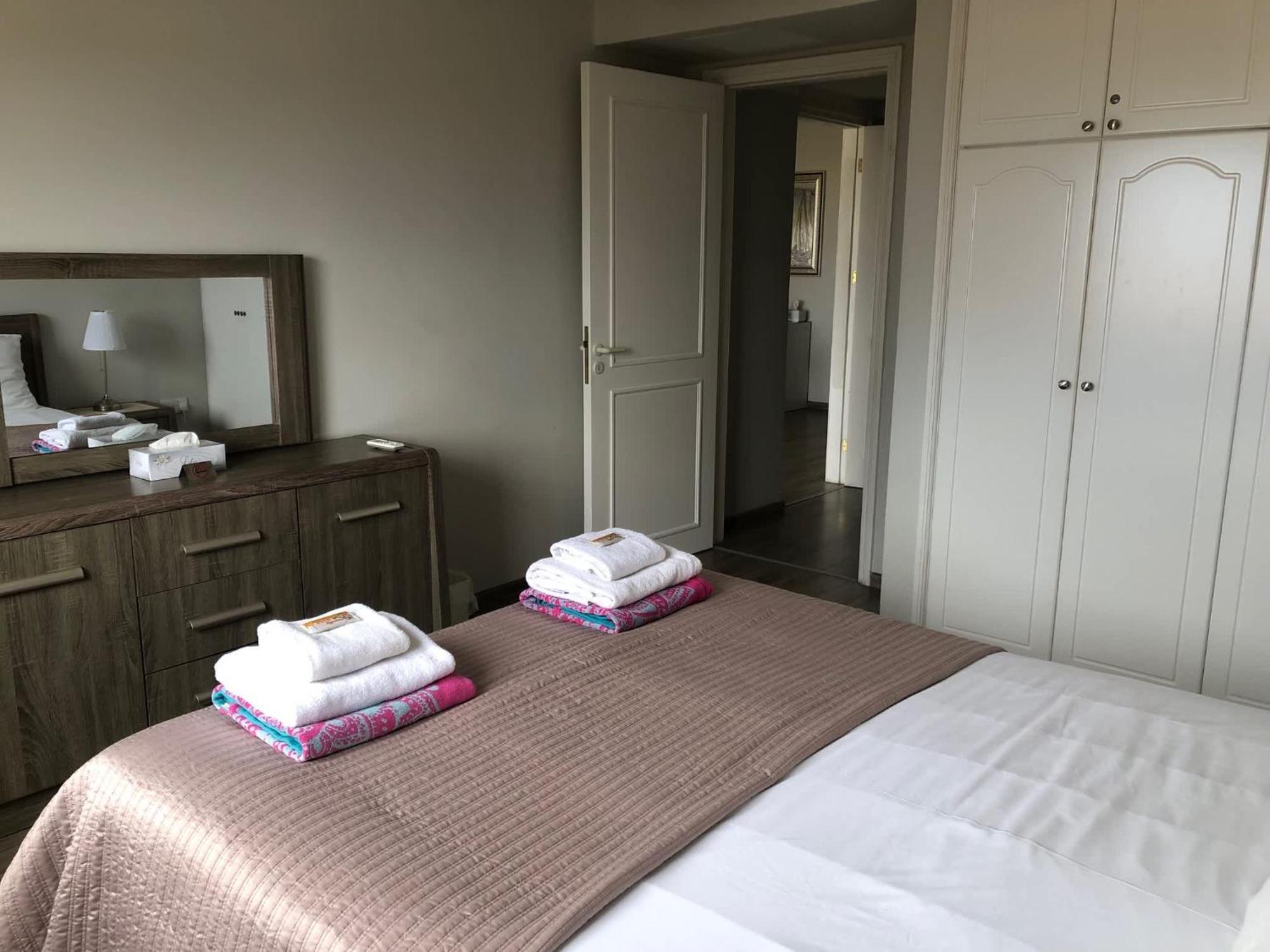 Kings Palace - Modern And Stylish 1 Bedroom Apartment Paphos Exteriör bild