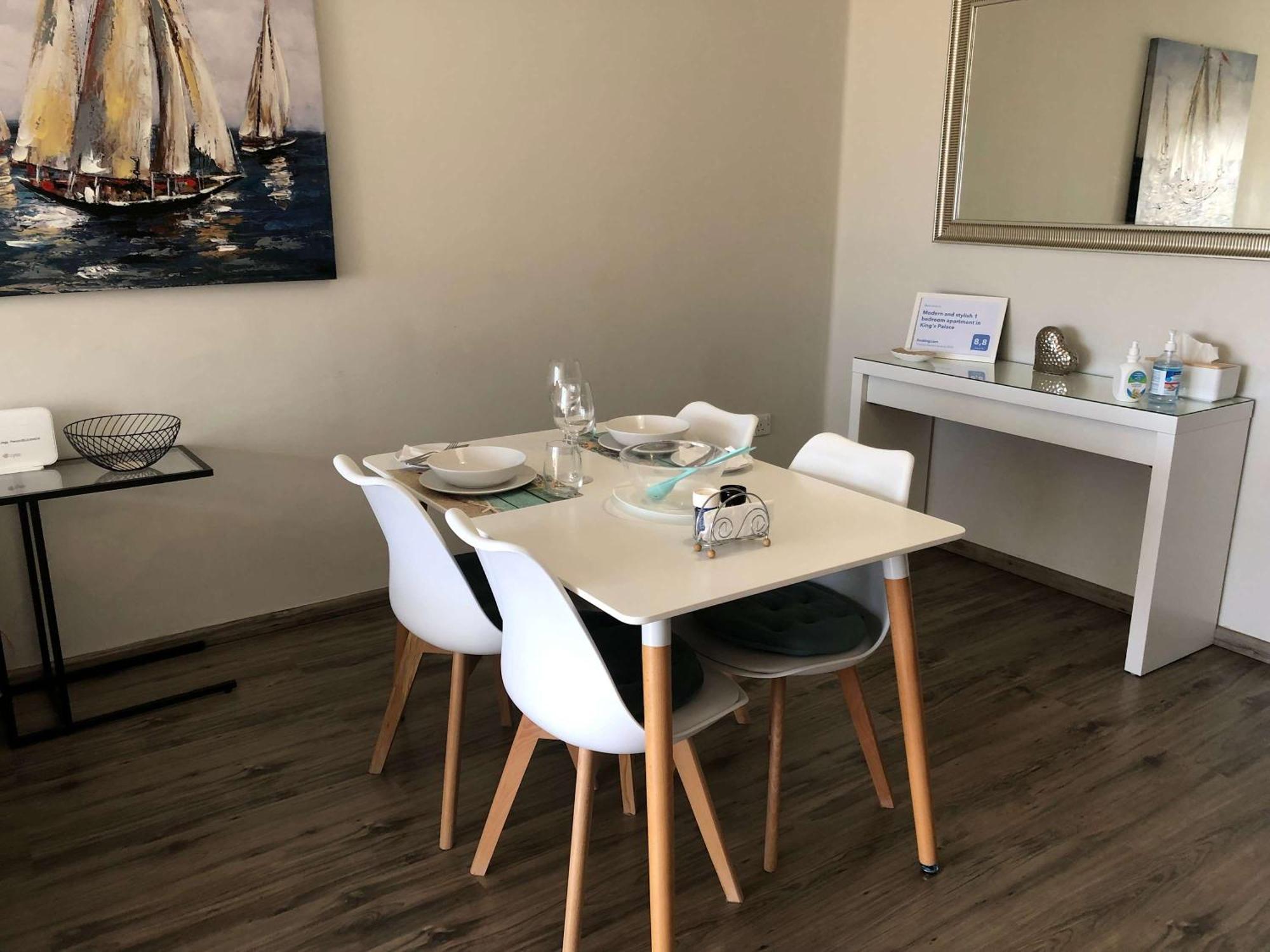 Kings Palace - Modern And Stylish 1 Bedroom Apartment Paphos Exteriör bild