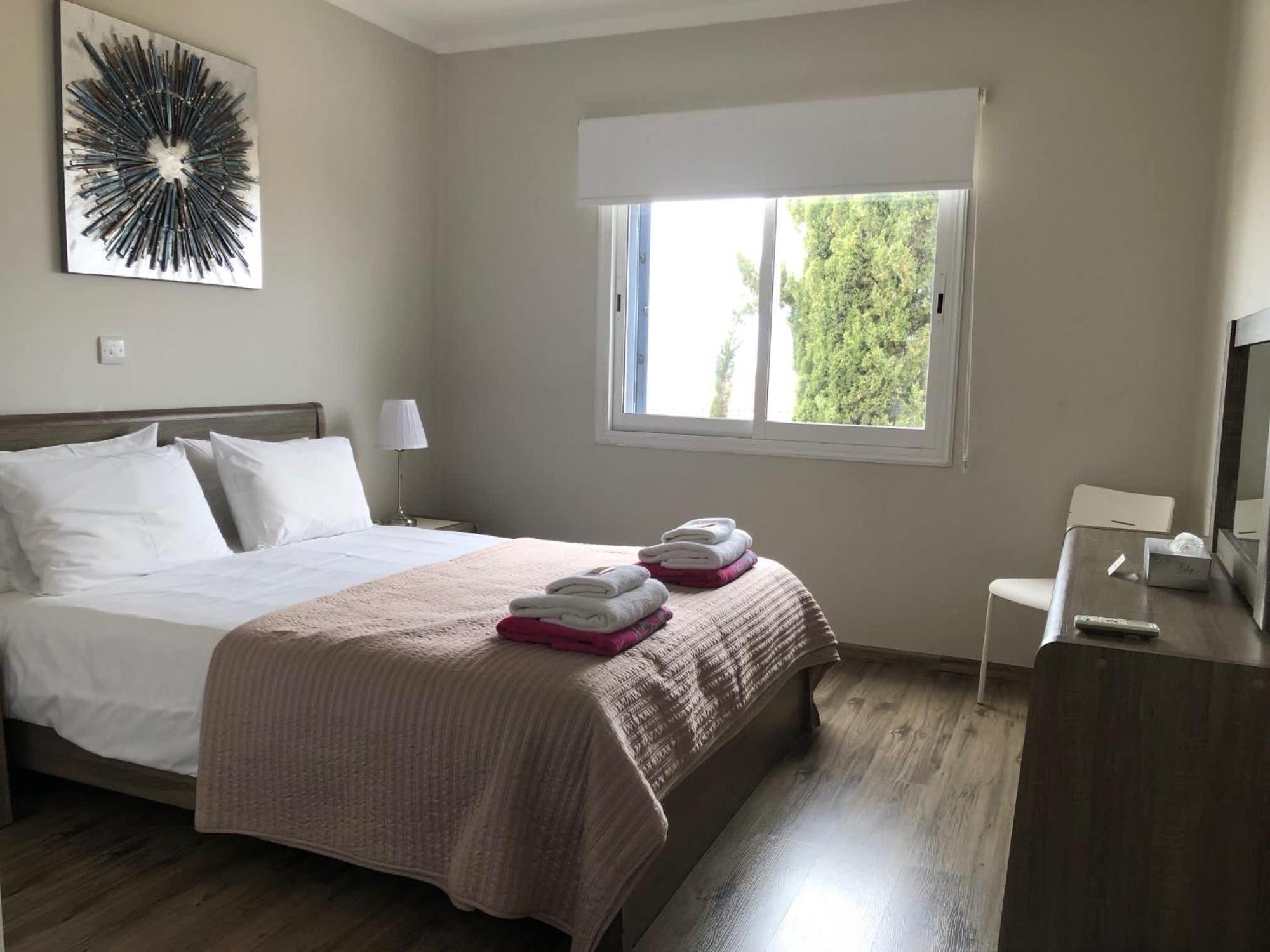Kings Palace - Modern And Stylish 1 Bedroom Apartment Paphos Exteriör bild